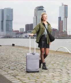 Enrico Benetti Dallas 39042 Handbagage Koffer Softcase - Grijs -Kofferland Goedkope Winkel 1025x1200