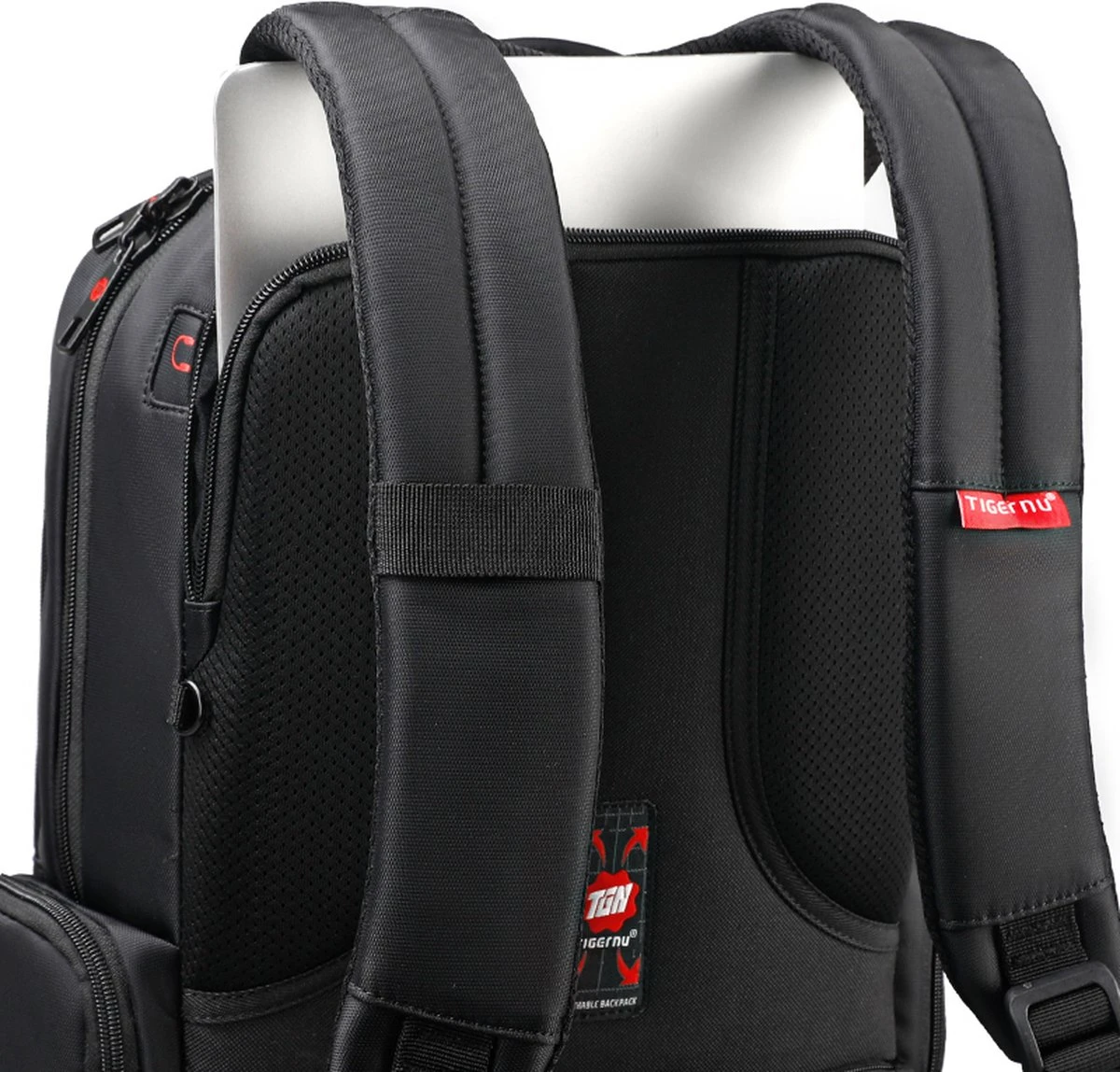 Tigernu Daily Laptop Rugzak 15,6 Inch – Rugtas - Dames En Heren – Spatwaterdicht – Anti Diefstal – 27 Liter - Zwart 6 Tigernu Daily Laptop Rugzak 15,6 Inch – Rugtas - Dames En Heren – Spatwaterdicht – Anti Diefstal – 27 Liter - Zwart - Afbeelding 6