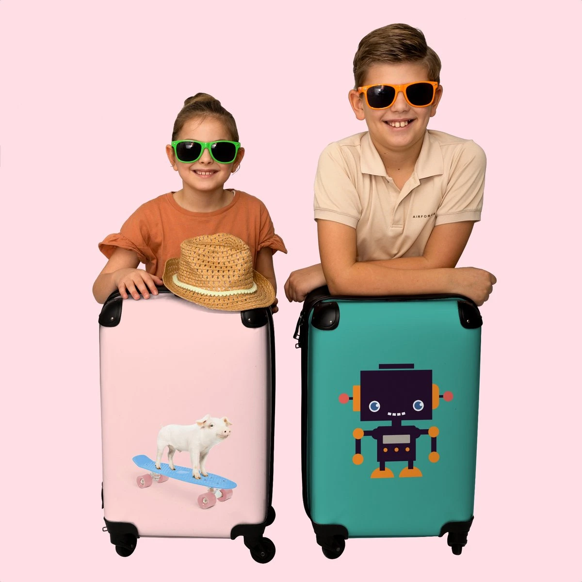 NoBoringSuitcases.com® Kinderkoffer - Trolley Kinderen - Varken - Roze - Skateboard - Kinderen - Meisje - Koffer Dieren - Past Binnen 55x40x20 Cm En 55x35x25 Cm - Reiskoffer Met Wielen 7 NoBoringSuitcases.com® Kinderkoffer - Trolley Kinderen - Varken - Roze - Skateboard - Kinderen - Meisje - Koffer Dieren - Past Binnen 55x40x20 Cm En 55x35x25 Cm - Reiskoffer Met Wielen - Afbeelding 7
