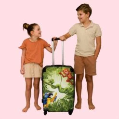 NoBoringSuitcases.com® Koffer Groot - Jungle - Dieren - Groen - Kinderen - Trolley Koffer Met TSA-slot - Met Wielen - 90 Liter - Reiskoffer - 66 Cm -Kofferland Goedkope Winkel 1200x1200 555
