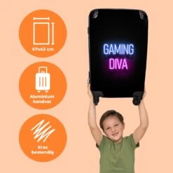 NoBoringSuitcases.com® Koffer Groot - Gaming - Quotes - Neon - Gaming Diva - Vrouwen - Trolley Koffer Met TSA-slot - Met Wielen - 90 Liter - Reiskoffer - 66 Cm 10 NoBoringSuitcases.com® Koffer Groot - Gaming - Quotes - Neon - Gaming Diva - Vrouwen - Trolley Koffer Met TSA-slot - Met Wielen - 90 Liter - Reiskoffer - 66 Cm -Kofferland Goedkope Winkel 1200x1200 640