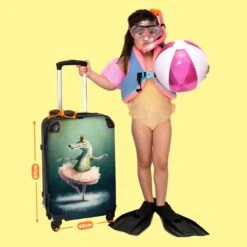 NoBoringSuitcases.com® Koffer Groot - Krokodil - Kroon - Goud - Ballet - Portret - Trolley Koffer Met TSA-slot - Met Wielen - 90 Liter - Reiskoffer - 66 Cm 13 NoBoringSuitcases.com® Koffer Groot - Krokodil - Kroon - Goud - Ballet - Portret - Trolley Koffer Met TSA-slot - Met Wielen - 90 Liter - Reiskoffer - 66 Cm -Kofferland Goedkope Winkel 1200x1200 679