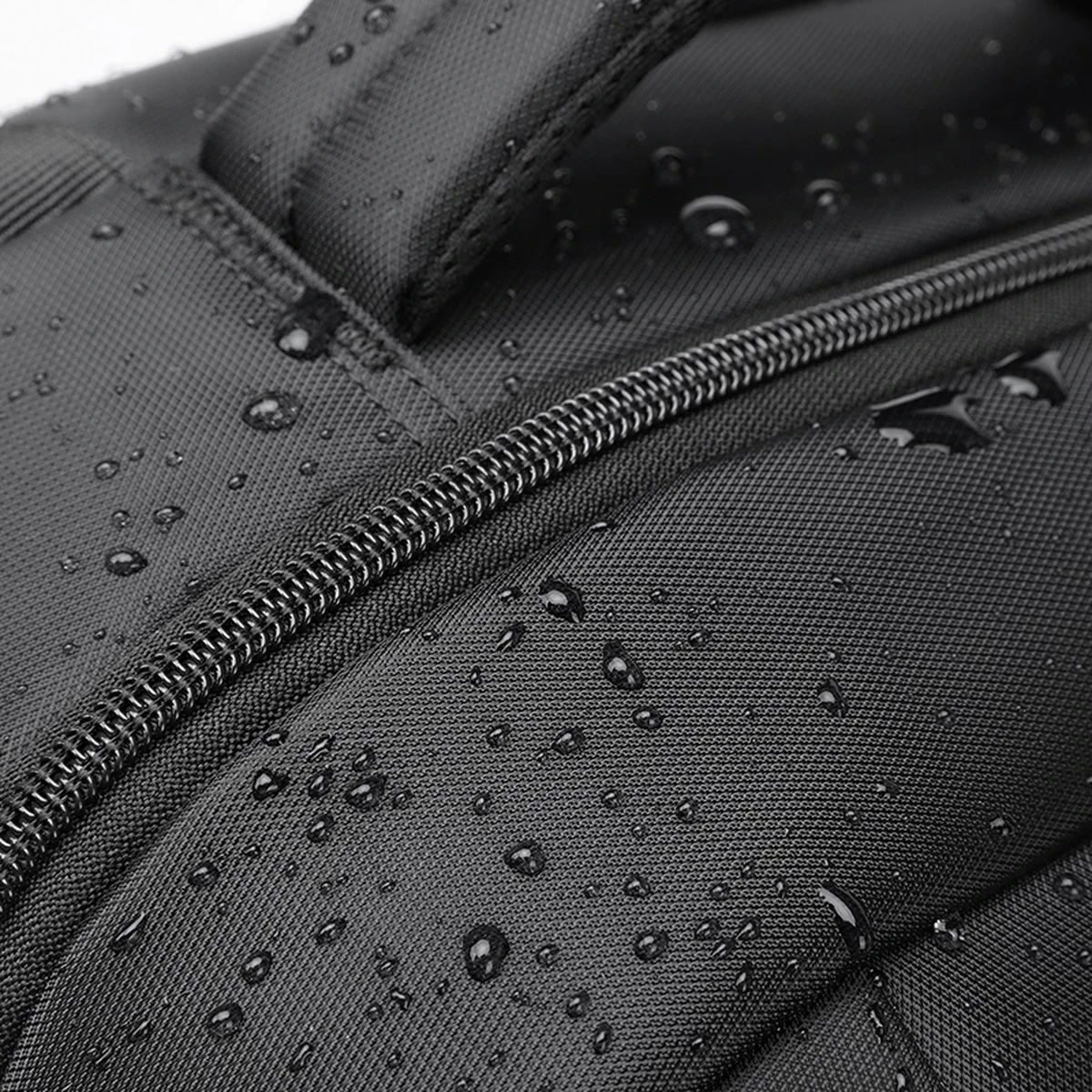 Tigernu Daily Laptop Rugzak 15,6 Inch – Rugtas - Dames En Heren – Spatwaterdicht – Anti Diefstal – 27 Liter - Zwart 18 Tigernu Daily Laptop Rugzak 15,6 Inch – Rugtas - Dames En Heren – Spatwaterdicht – Anti Diefstal – 27 Liter - Zwart - Afbeelding 18