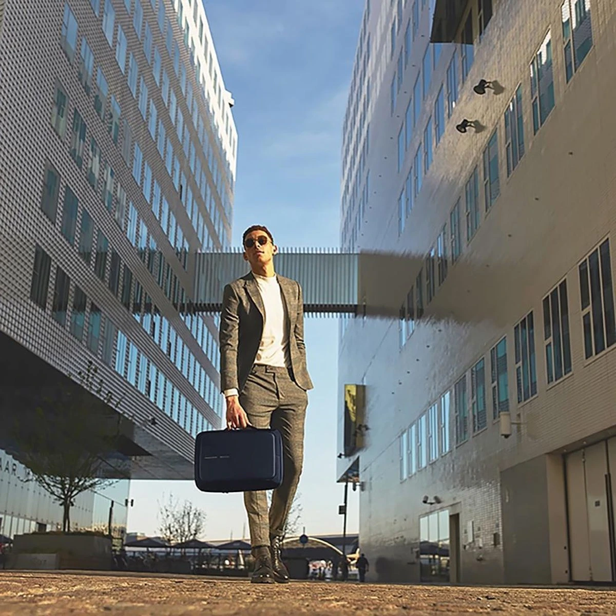 XD Design Bobby Bizz - Anti-Diefstal Rugzak 12 Liter - Blauw 3 XD Design Bobby Bizz - Anti-Diefstal Rugzak 12 Liter - Blauw - Afbeelding 3