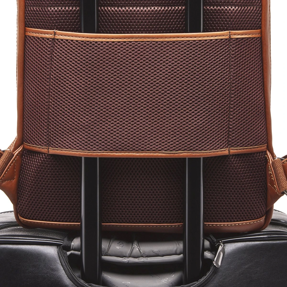 Castelijn & Beerens - Firenze Laptoprugzak 15,6 + Tablet RFID | Lichtbruin - 2 Castelijn & Beerens - Firenze Laptoprugzak 15,6 + Tablet RFID | Lichtbruin - - Afbeelding 2