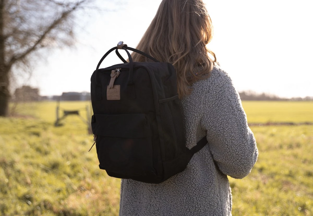 Beagles Originals Rugzak 15.6'' Torrent Zwart 7 Beagles Originals Rugzak 15.6'' Torrent Zwart - Afbeelding 7