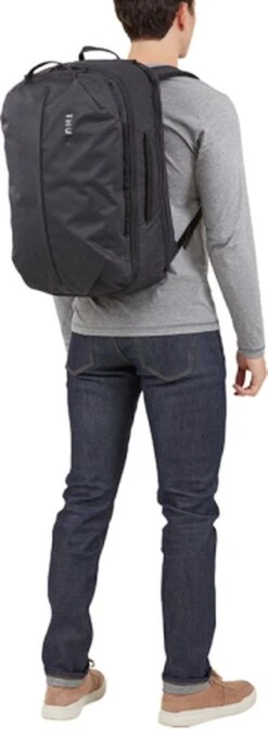 Thule Reistas / Weekendtas - 52 X 33 X 23 Cm - 39 Liter - Aion - Zwart 16 Thule Reistas / Weekendtas - 52 X 33 X 23 Cm - 39 Liter - Aion - Zwart -Kofferland Goedkope Winkel 441x1200 3