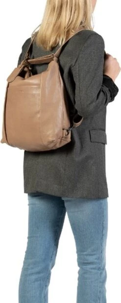 Burkely Just Jolie Dames Rugtas Hobo - Taupe 10 Burkely Just Jolie Dames Rugtas Hobo - Taupe -Kofferland Goedkope Winkel 480x1200 2
