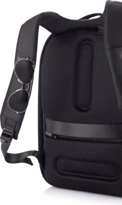 XD Design Flex Gym Bag - Anti-diefstal Rugzak - 16 Tot 24 Liter - Zwart 19 XD Design Flex Gym Bag - Anti-diefstal Rugzak - 16 Tot 24 Liter - Zwart -Kofferland Goedkope Winkel 718x1200 6