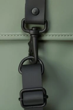 Rains Rugzak Olive Unisex - One Size 8 Rains Rugzak Olive Unisex - One Size -Kofferland Goedkope Winkel 799x1200 111