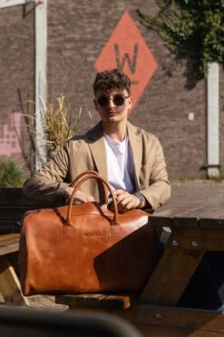 NEGOTIA Delta - Leren Weekendtas - Leren Reistas - Duffel Bag - 100% Luxe Top-Grain Leer - Bruin 14 NEGOTIA Delta - Leren Weekendtas - Leren Reistas - Duffel Bag - 100% Luxe Top-Grain Leer - Bruin -Kofferland Goedkope Winkel 800x1200 76