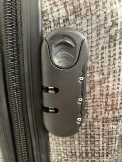 Leonardo Handbagagekoffer Lichtgewicht 51cm - Cabinsize Reiskoffer 30Liter - Reistrolley - Inclusief Slot 11 Leonardo Handbagagekoffer Lichtgewicht 51cm - Cabinsize Reiskoffer 30Liter - Reistrolley - Inclusief Slot -Kofferland Goedkope Winkel 900x1200